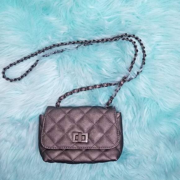 Steve Madden Purse Filled with Goodies gray chain - Picture 4 of 11